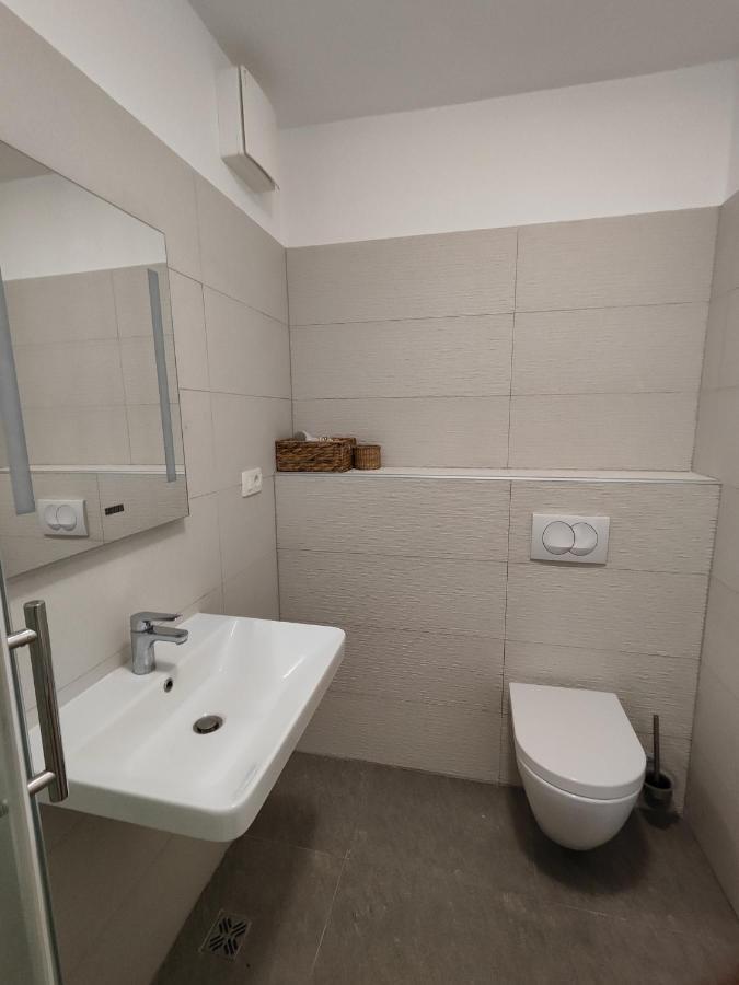 Lucy Apartment Spalato Esterno foto